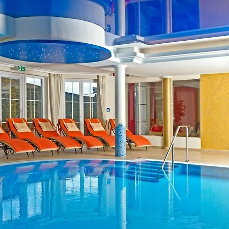 Hotel Zur Jurahohe 3*