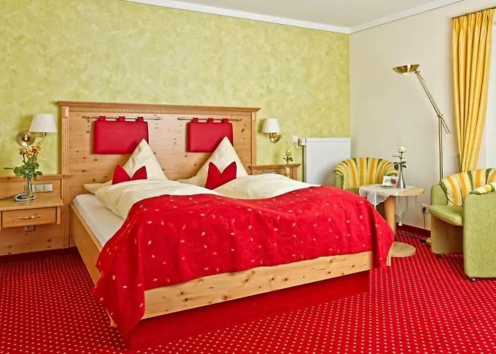 Отель Zur Jurahohe 3*